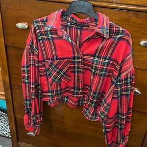New plaid crop flannel